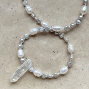 Pearl and Clear Quartz Beaded necklace - White/Silver